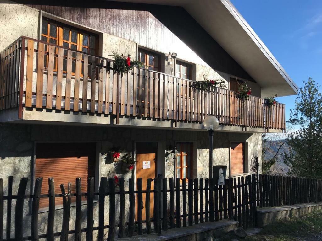 Gold Cave Casa Vacanze Relax Nel Bosco Appartamenti Pessinetto Εξωτερικό φωτογραφία